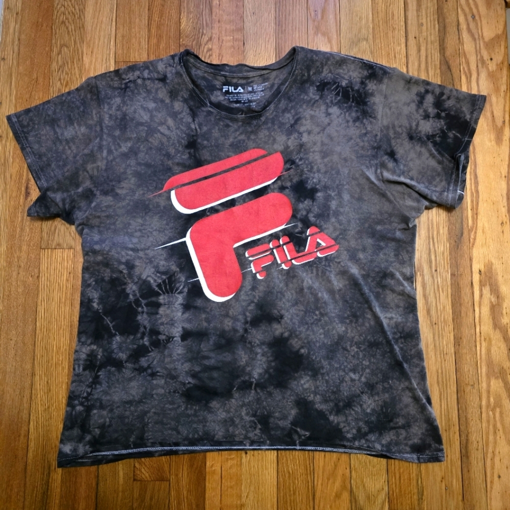 Fila Men's Tie-Dye Short Sleeve T-Shirt in Black and Red Size Medium